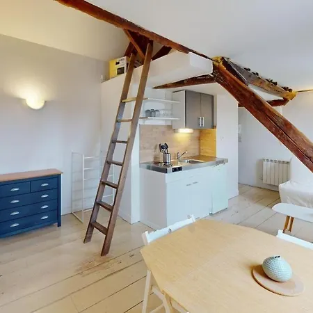 4eme Etage - Quai De L'ile *